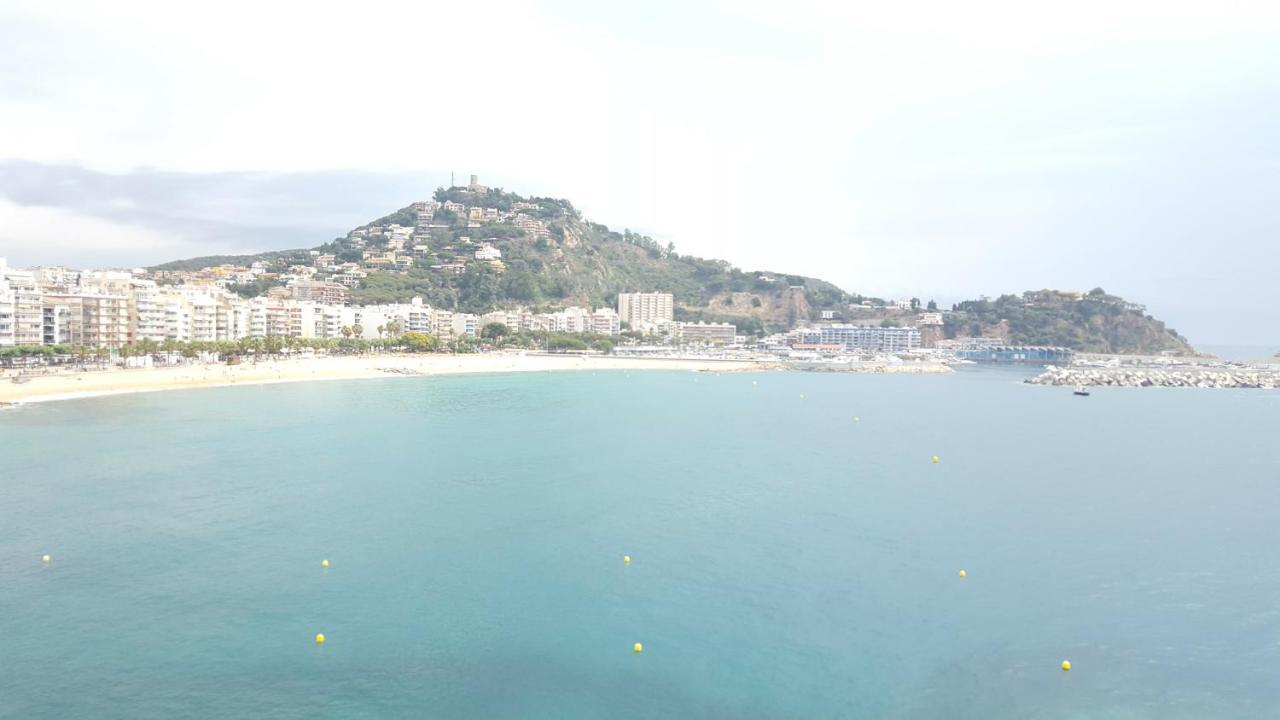Apartamento Blanes Bagian luar foto